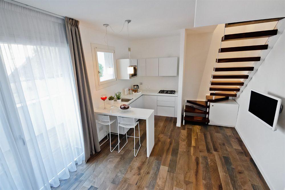Santo Stefano Raro Rooms Collection Brindisi Exterior foto